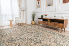 Peri - Elegant Living Room Rug, Antique Charm