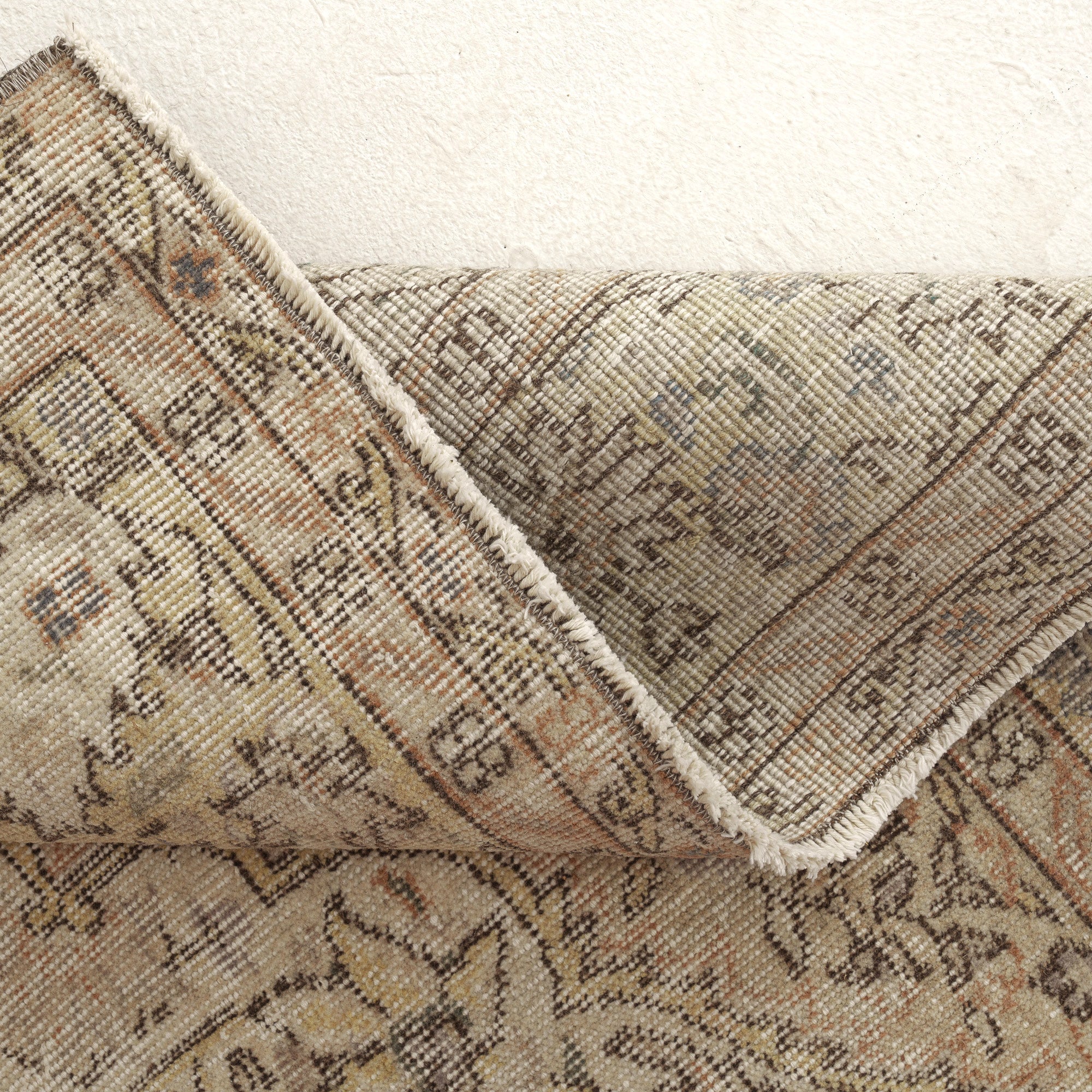 Ondine - Oriental Vintage Rug, Collector's Edition