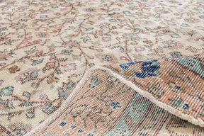 Pasha - Persian Rug, Handcrafted & Timeless