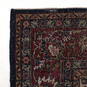 Kassia - Turkish Rug, Authentic and Vintage