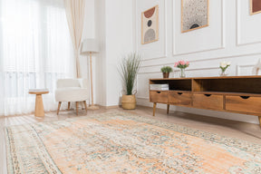 Petra - Turkish Rug, Vintage Charm for Modern Spaces