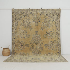 gold vintage 7x10 area rug - perfect for the living room, bedroom, office, entryway, kitchen & dining