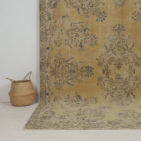 Authentic 7x10 area rug from turkish, in subtle gold tones