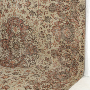 Paterekia - Turkish Rug, Vintage Charm for Modern Spaces