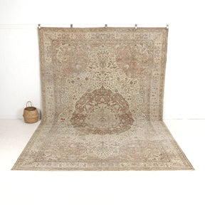 Primula - Authentic Persian Rug, Artisan Designed