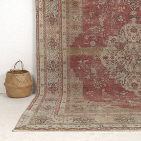 Ondine - Classic Turkish Rug, Vintage Heritage