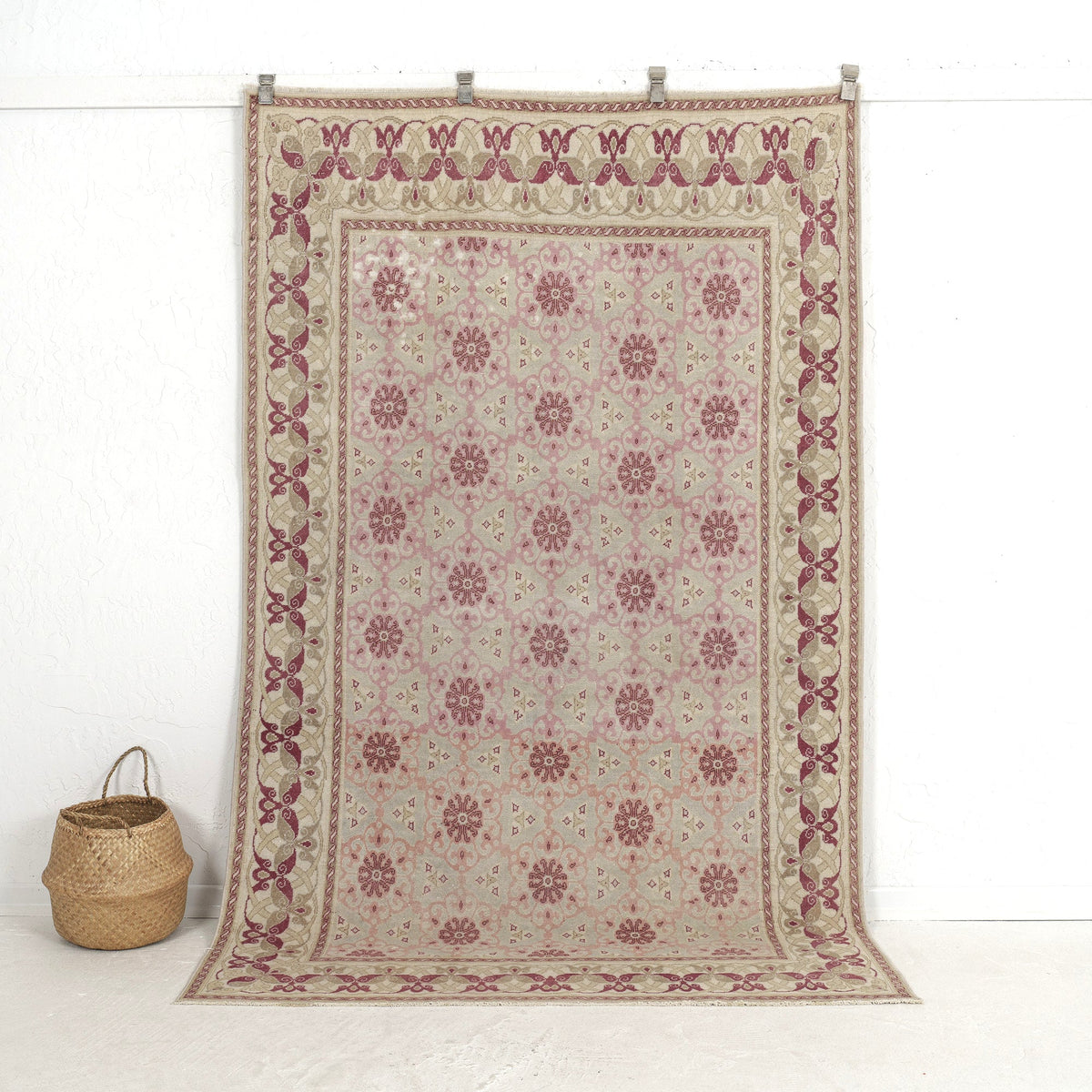 Georgianna - Dining Room Rug, Elegant Oriental Style