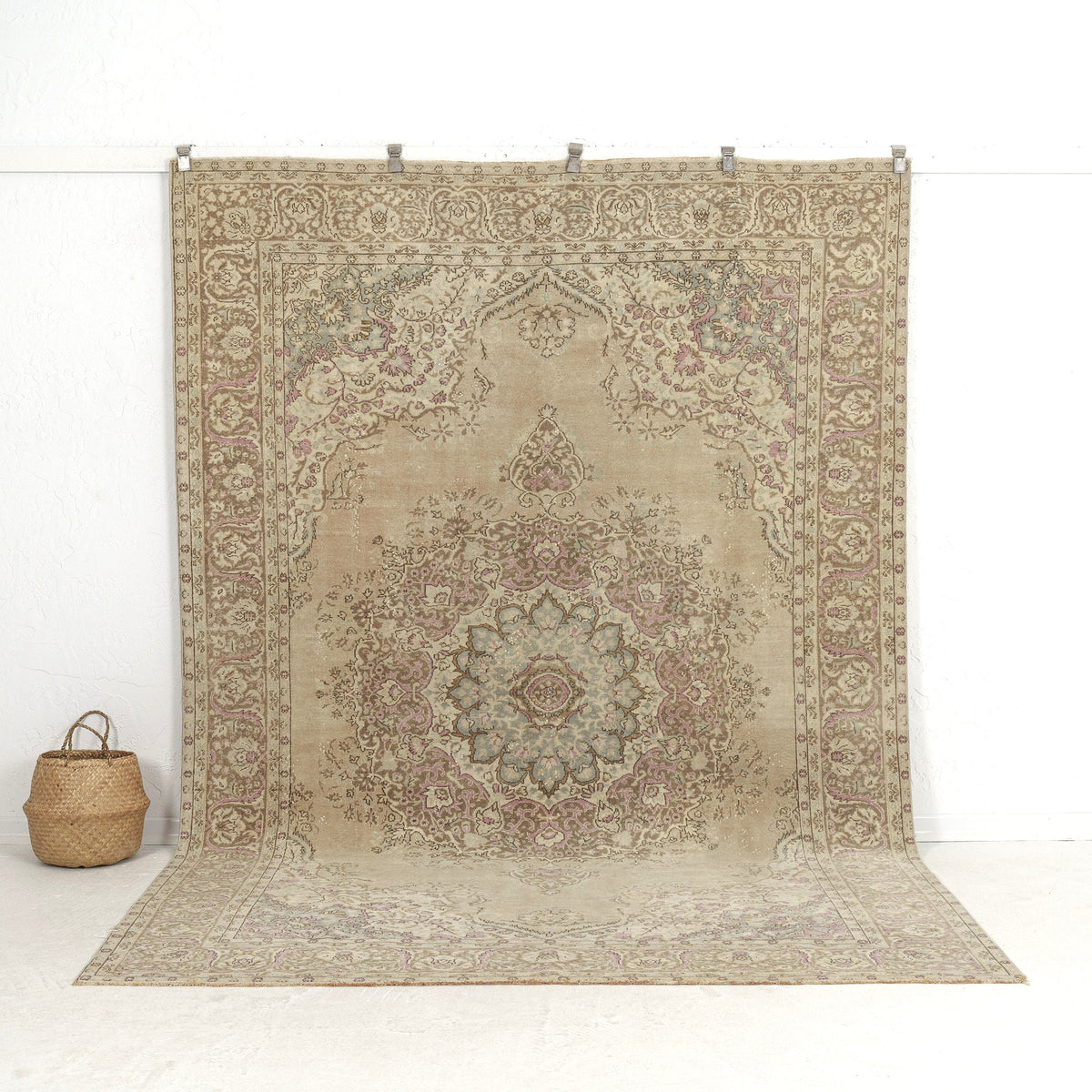 Jovita - Handmade Turkish Rug, Rich in Tradition