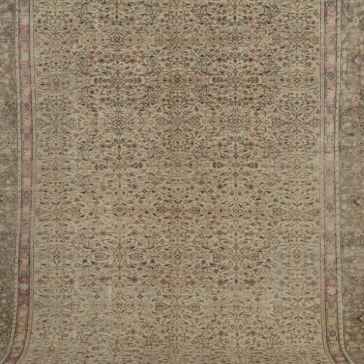 Zarah - Vintage Turkish Area Rug