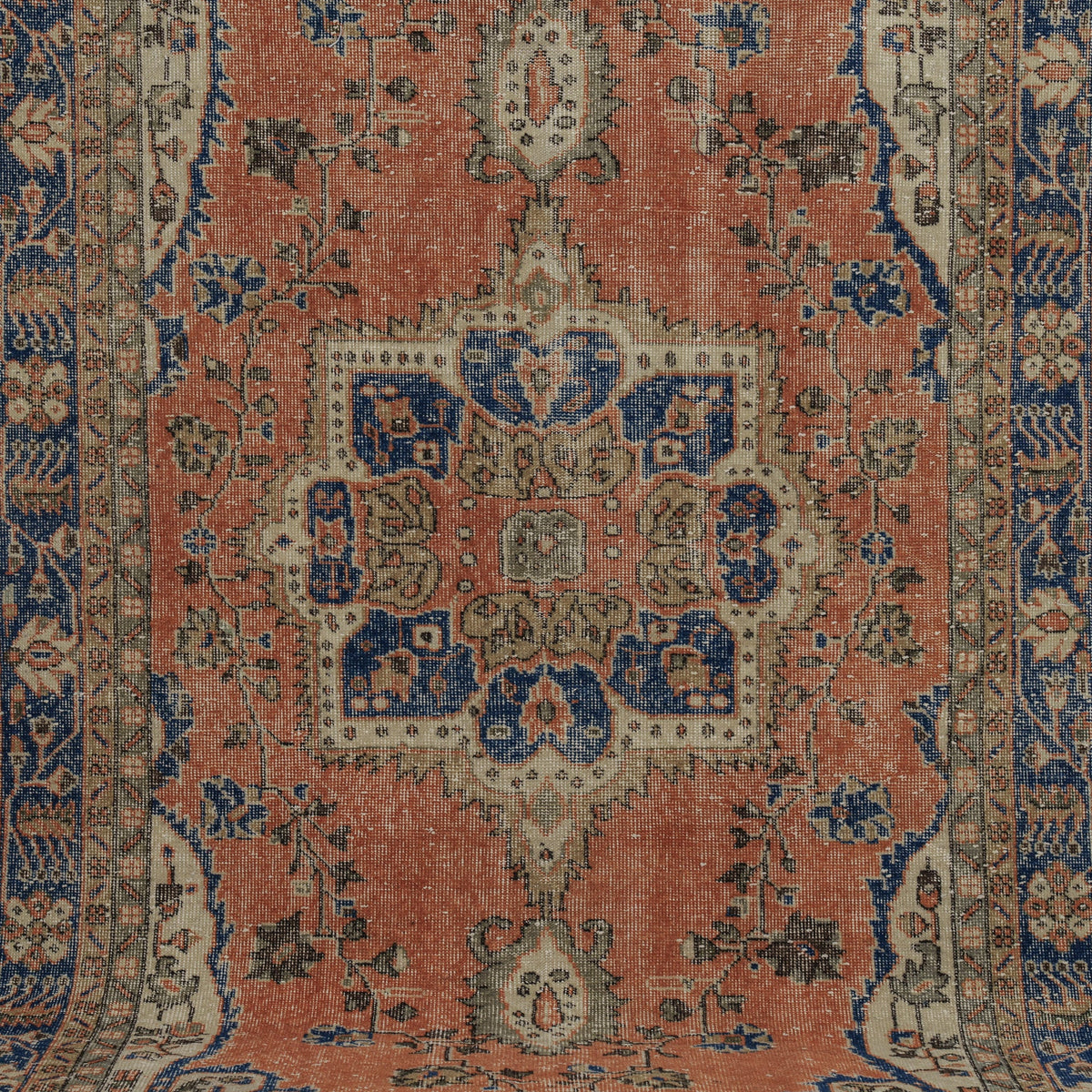 Zaylee - Vintage Turkish Area Rug