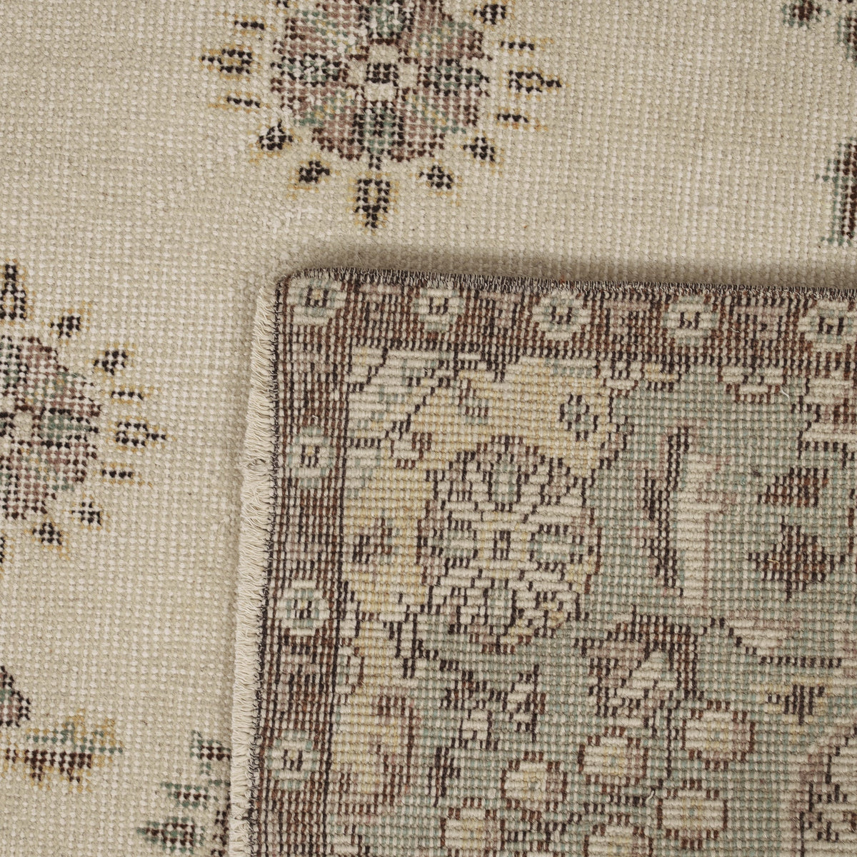 Jovana - Vintage Turkish Small Rug