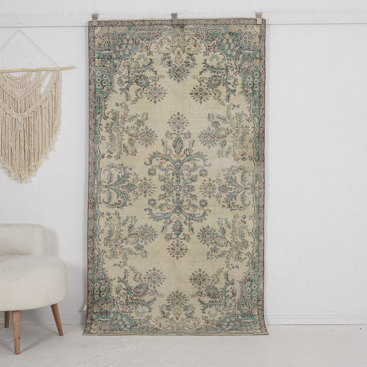 Justa - Vintage Turkish Small Rug