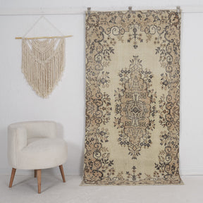 Jazzlyn - Vintage Turkish Small Rug