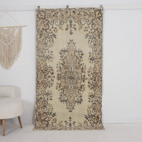 Jazzlyn - Vintage Turkish Small Rug