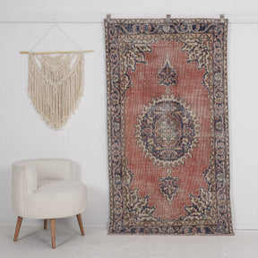 Kamille - Vintage Turkish Small Rug