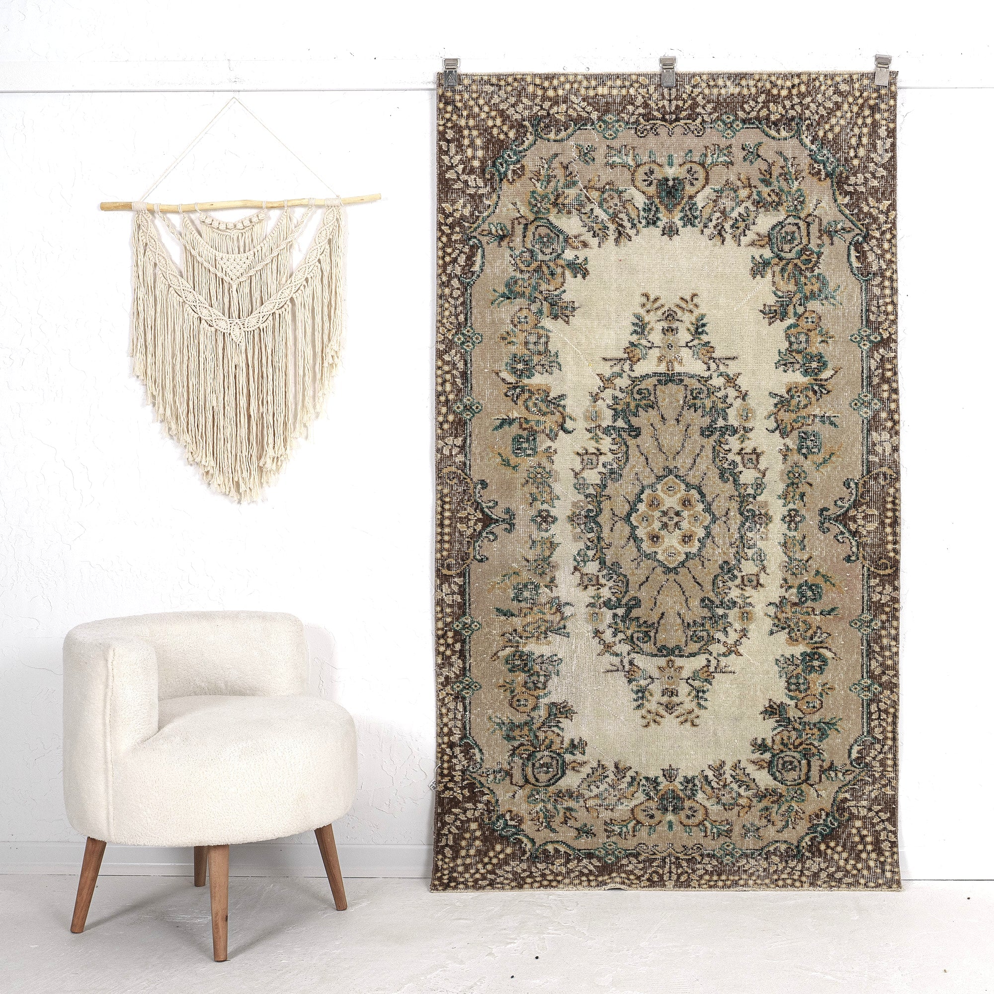 Jemma - Oriental Vintage Rug, Collector's Edition