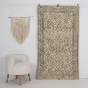 Kiandra - Vintage Turkish Small Rug