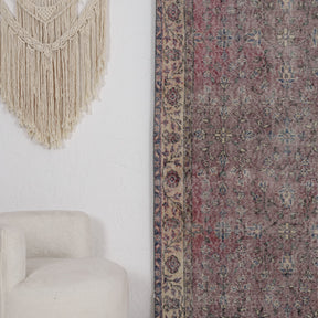 Kyliegh - Vintage Turkish Small Rug