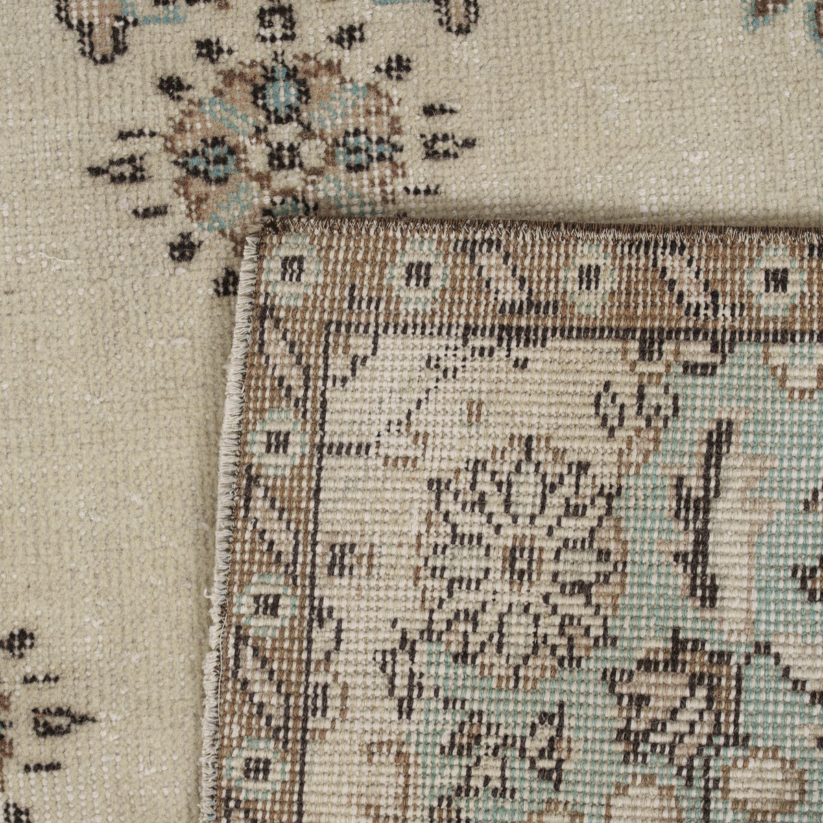 Kyanna - Vintage Turkish Small Rug