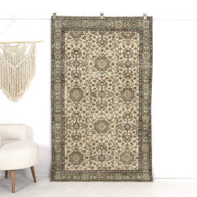 Mabry - Persian Rug, Handcrafted & Timeless