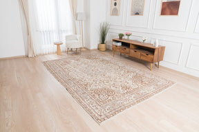 Philipa - Oriental Vintage Rug, Collector's Edition