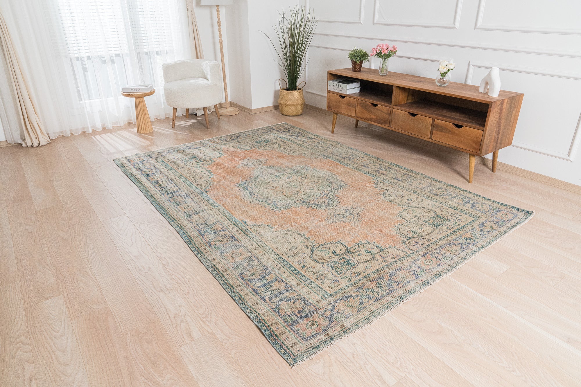 Ivoryn - Living Room Rug, Curated Vintage Collection