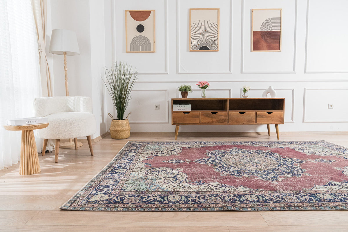 Irina - Dining Room Rug, Elegant Oriental Style