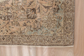 Selima - Oriental Rug, Exquisite Antique Design