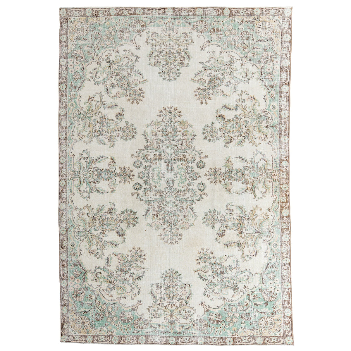 Sanem - Oriental Rug, Handcrafted for Luxury Living