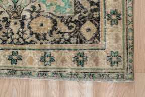 Nelda - Classic Turkish Rug, Vintage Heritage