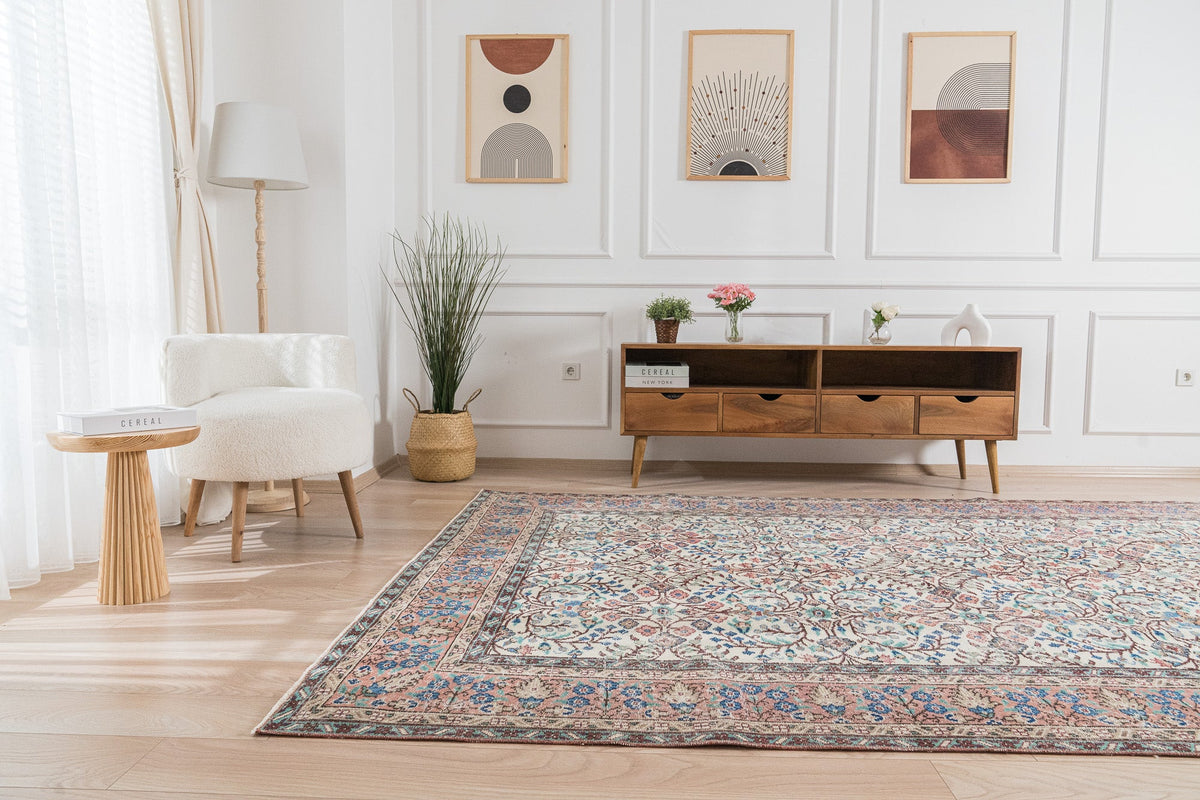 Merrigan - Handmade Turkish Rug, Rich in Tradition