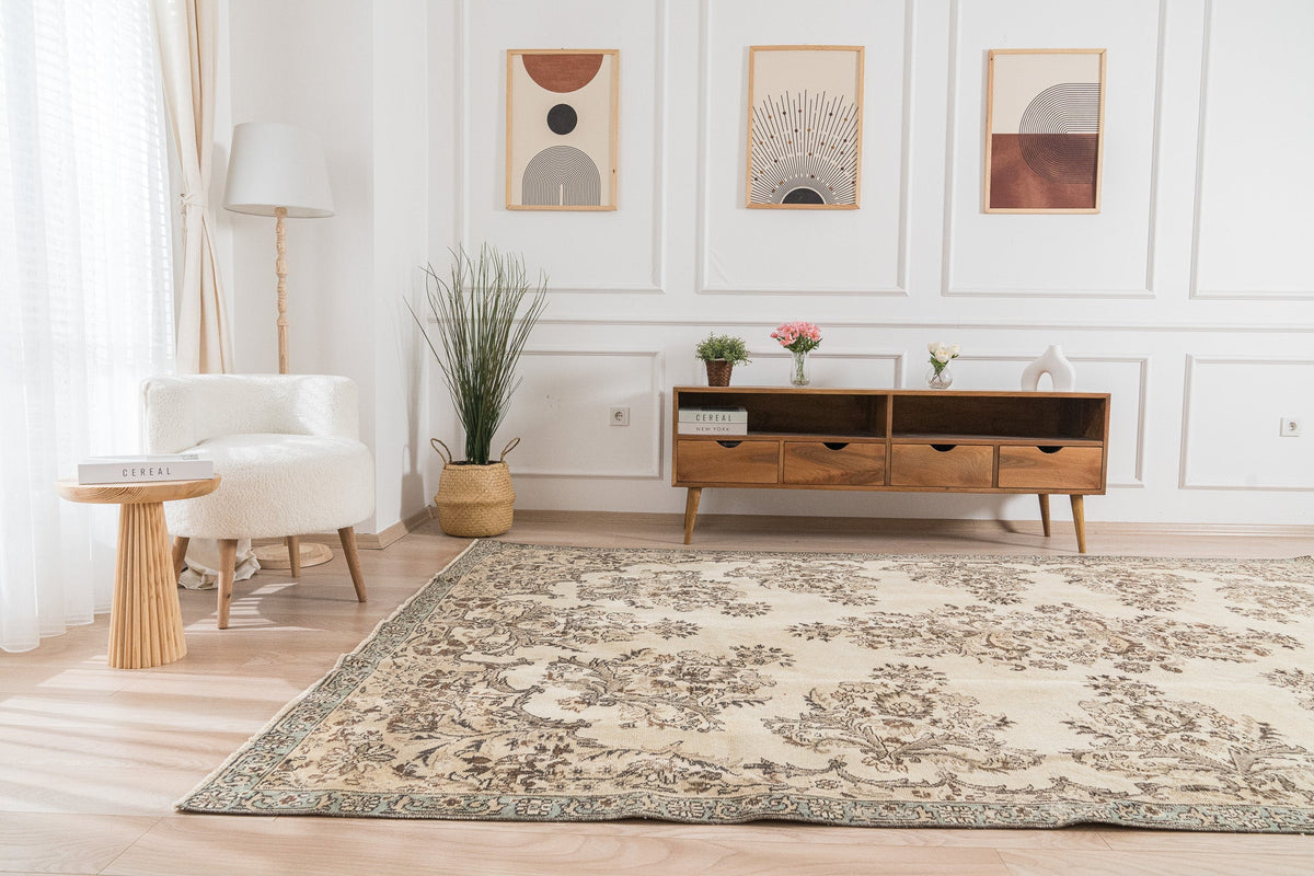 Hartley - Living Room Rug, Curated Vintage Collection