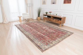 Hannelore - Persian Rug, Handcrafted & Timeless