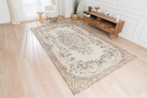 Haidee - Persian Rug, Handcrafted & Timeless