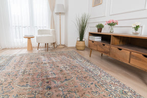 Gabriele - Oriental Vintage Rug, Collector's Edition