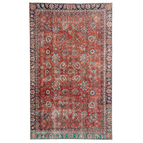 Quianna - Oriental Rug, Exquisite Antique Design