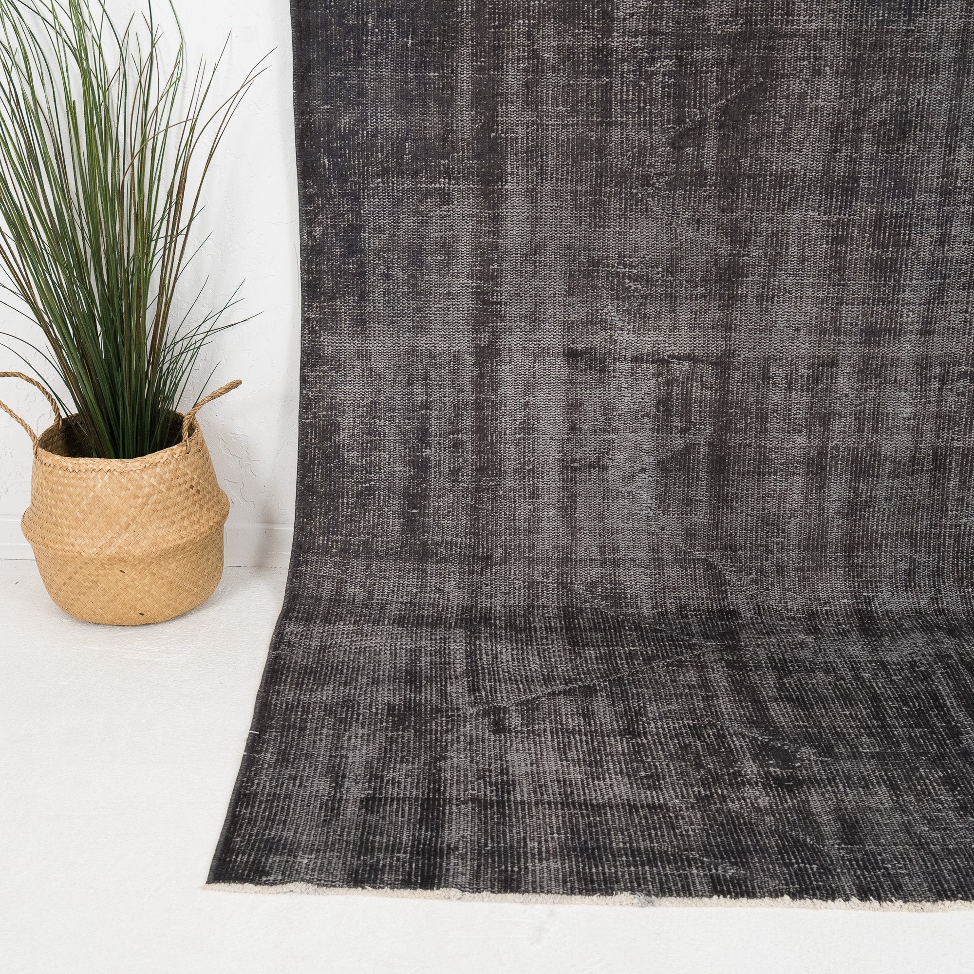 Feralya - Vintage Turkish Area Rug