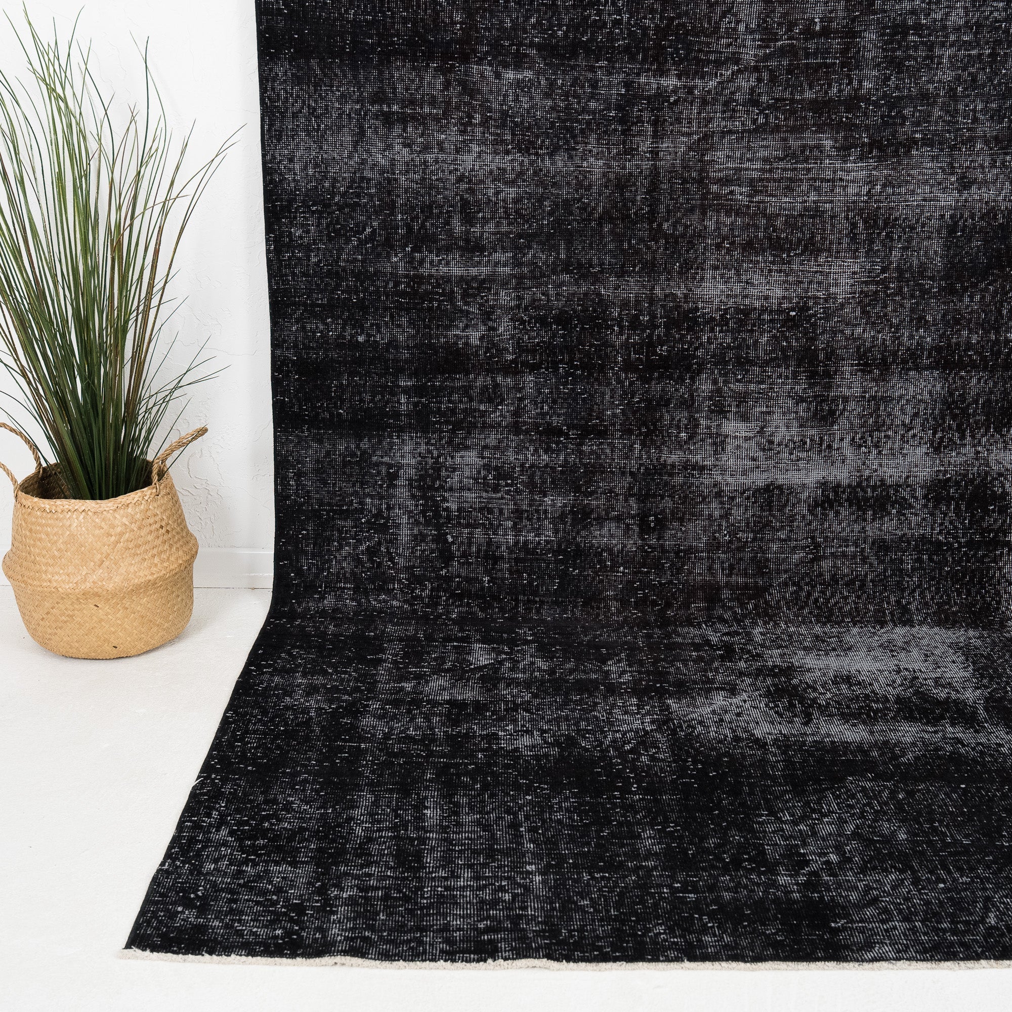 Maelitha - Vintage Turkish Area Rug