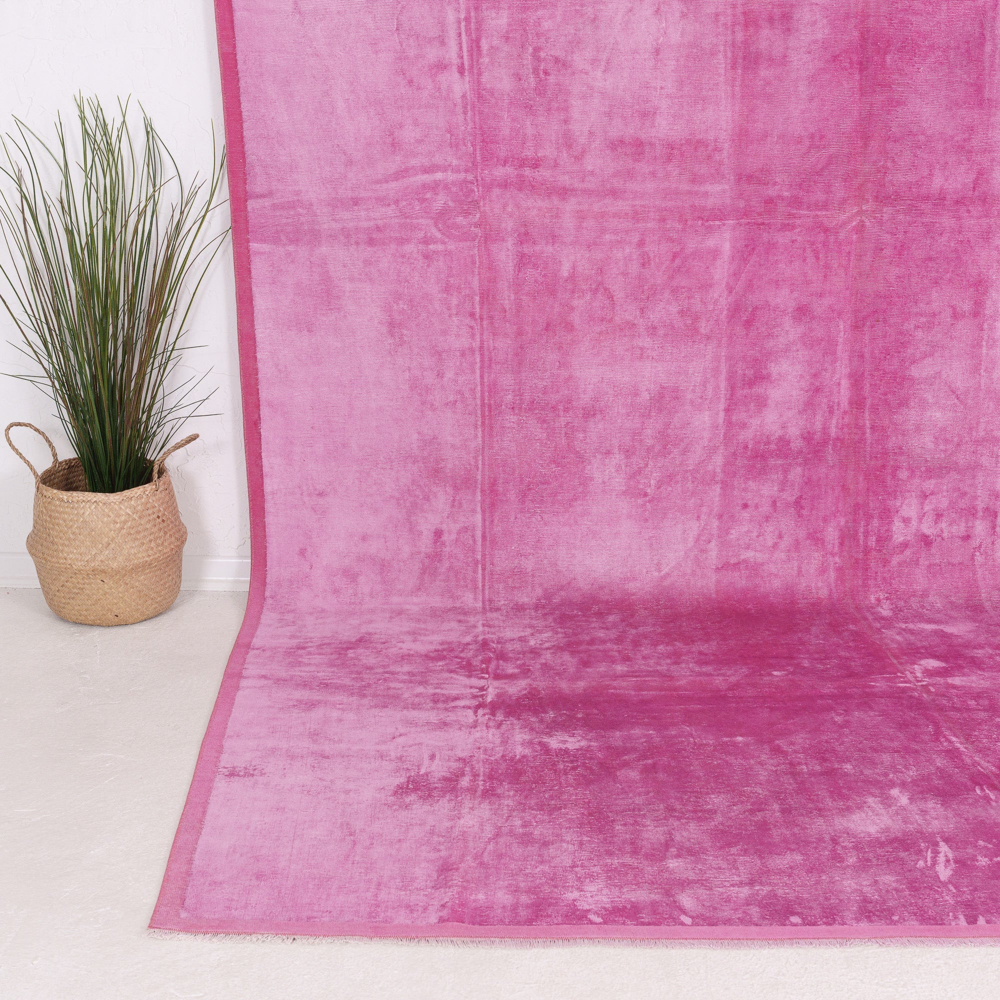 Iaelena - Vintage Turkish Area Rug