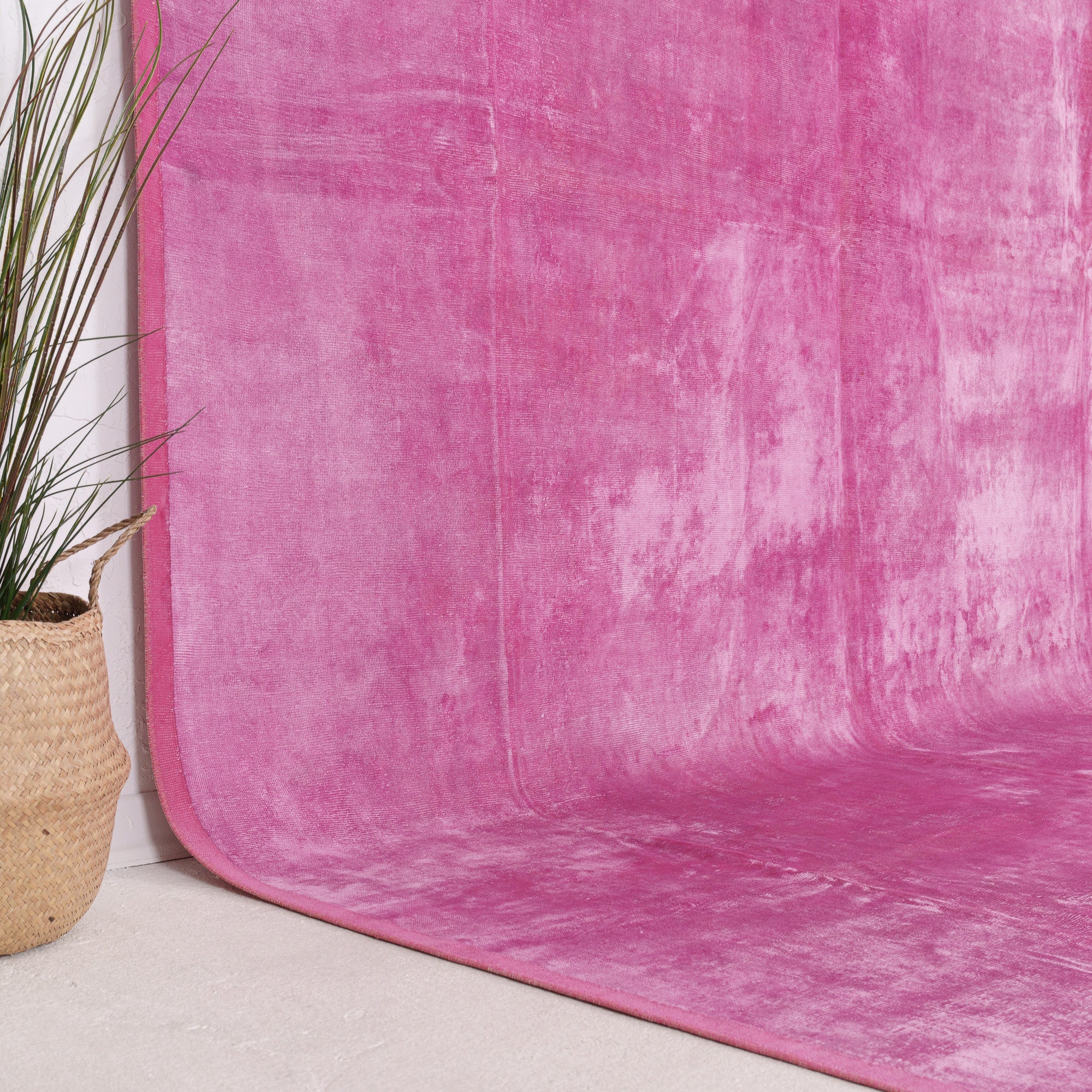 Iaelena - Vintage Turkish Area Rug