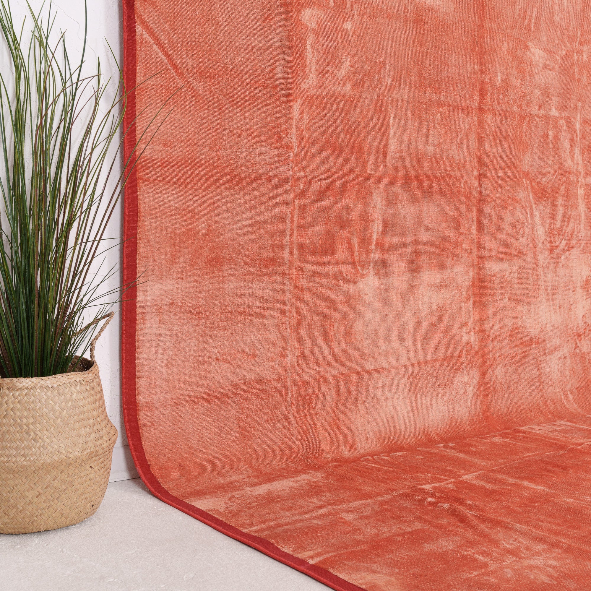 Haeliena - Vintage Turkish Area Rug