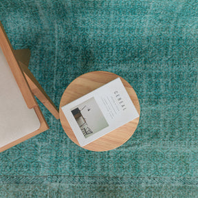 Xaerisella - Vintage Turkish Area Rug