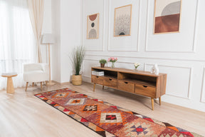 Neysa - Persian Rug, Handcrafted & Timeless