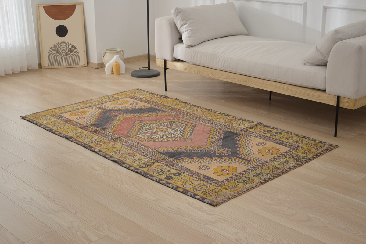 Violetta - Oushak Rug | Kuden Rugs