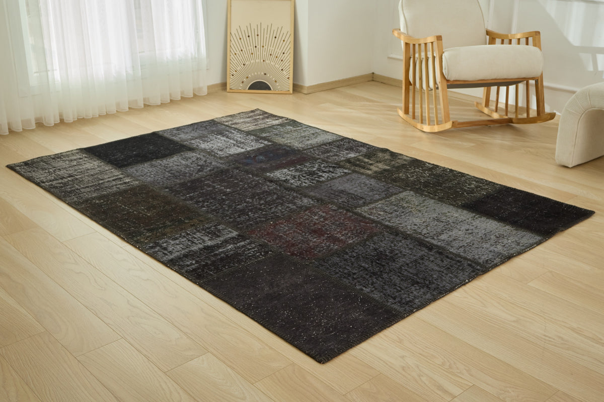 Handwoven tradition meets modern style. The Virdis Rug. | Kuden Rugs