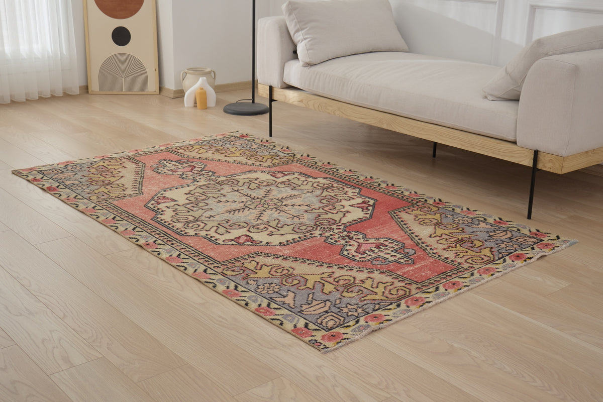 Vittoria - Handmade Small Rug | Kuden Rugs