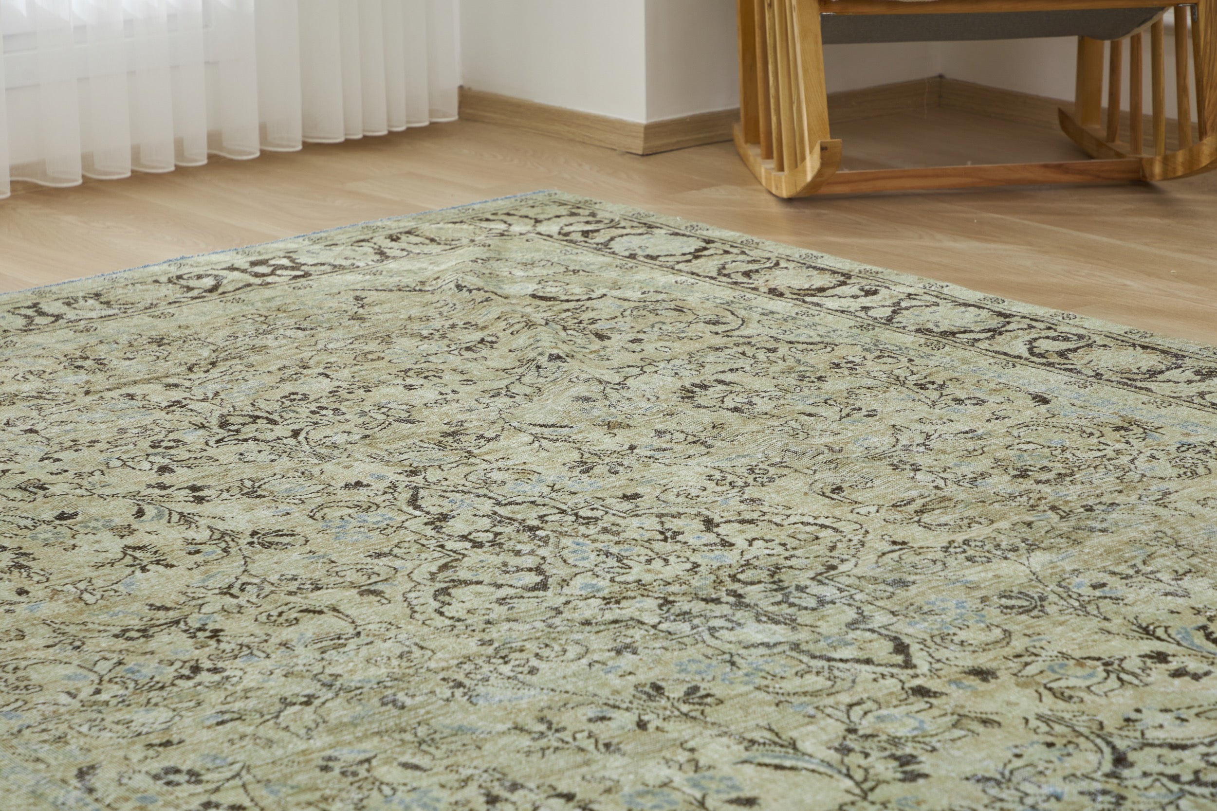 Walburg - Handmade Antique washed Rug Beauty | Kuden Rugs