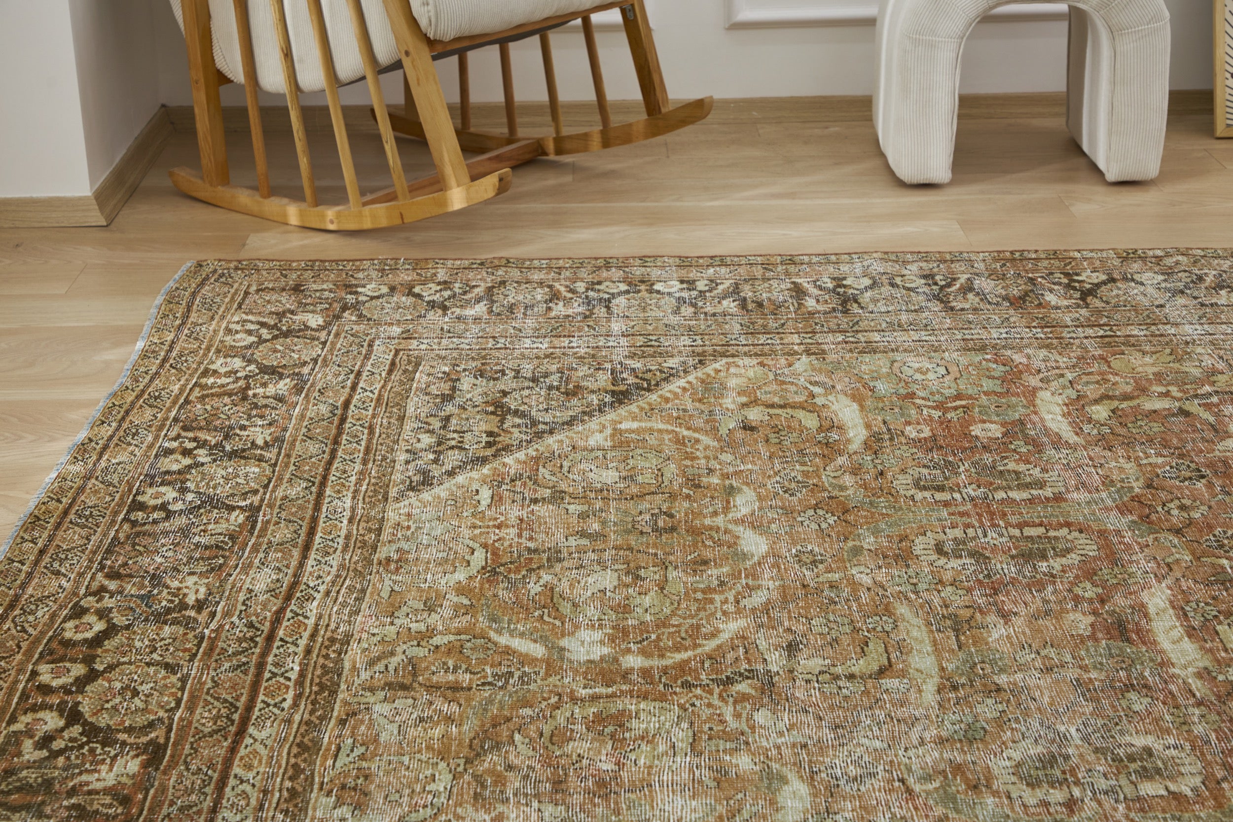 Wihelma - Persian Craft, Modern Heart | Kuden Rugs