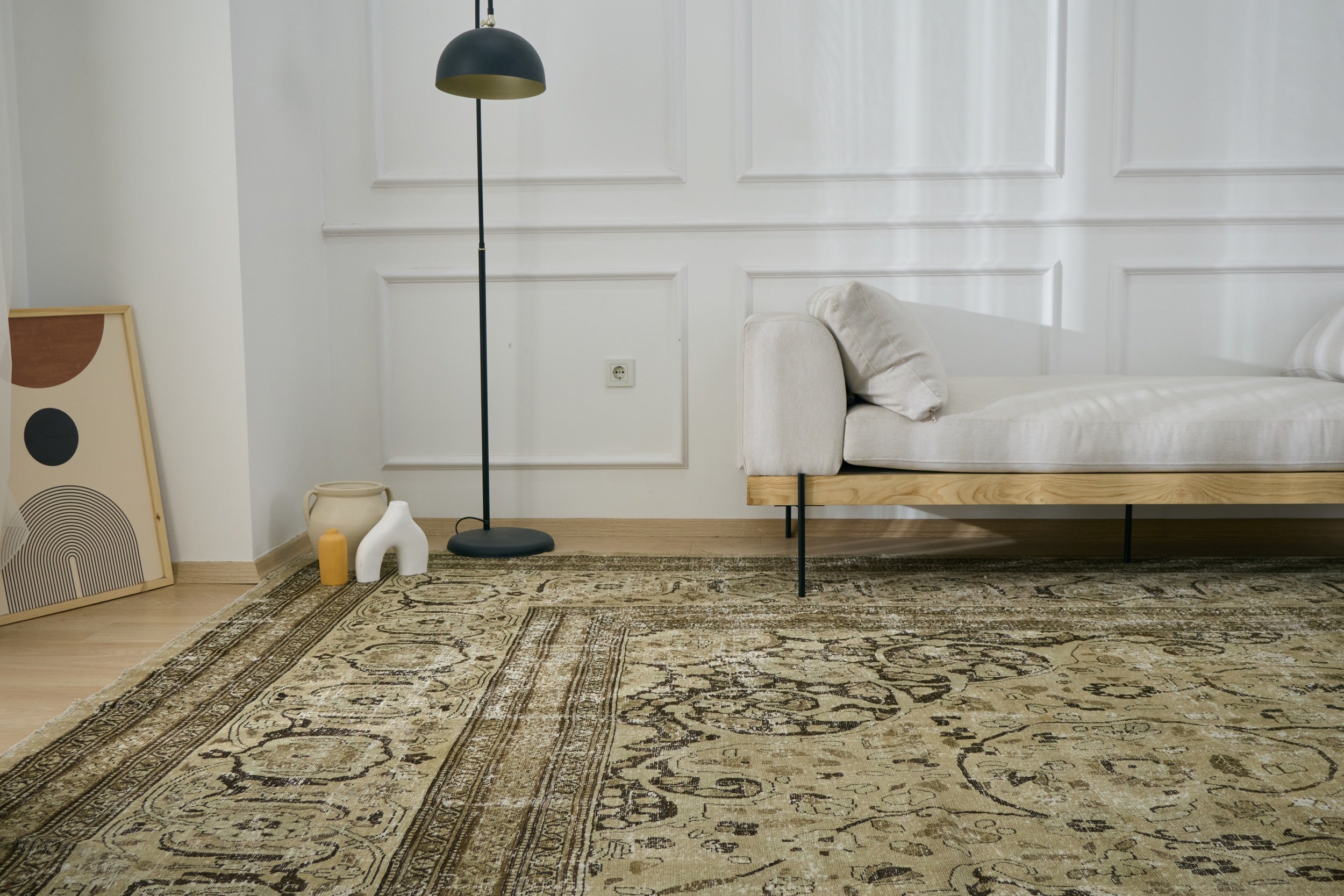 Wonda - Antique Grace, Modern Space | Kuden Rugs