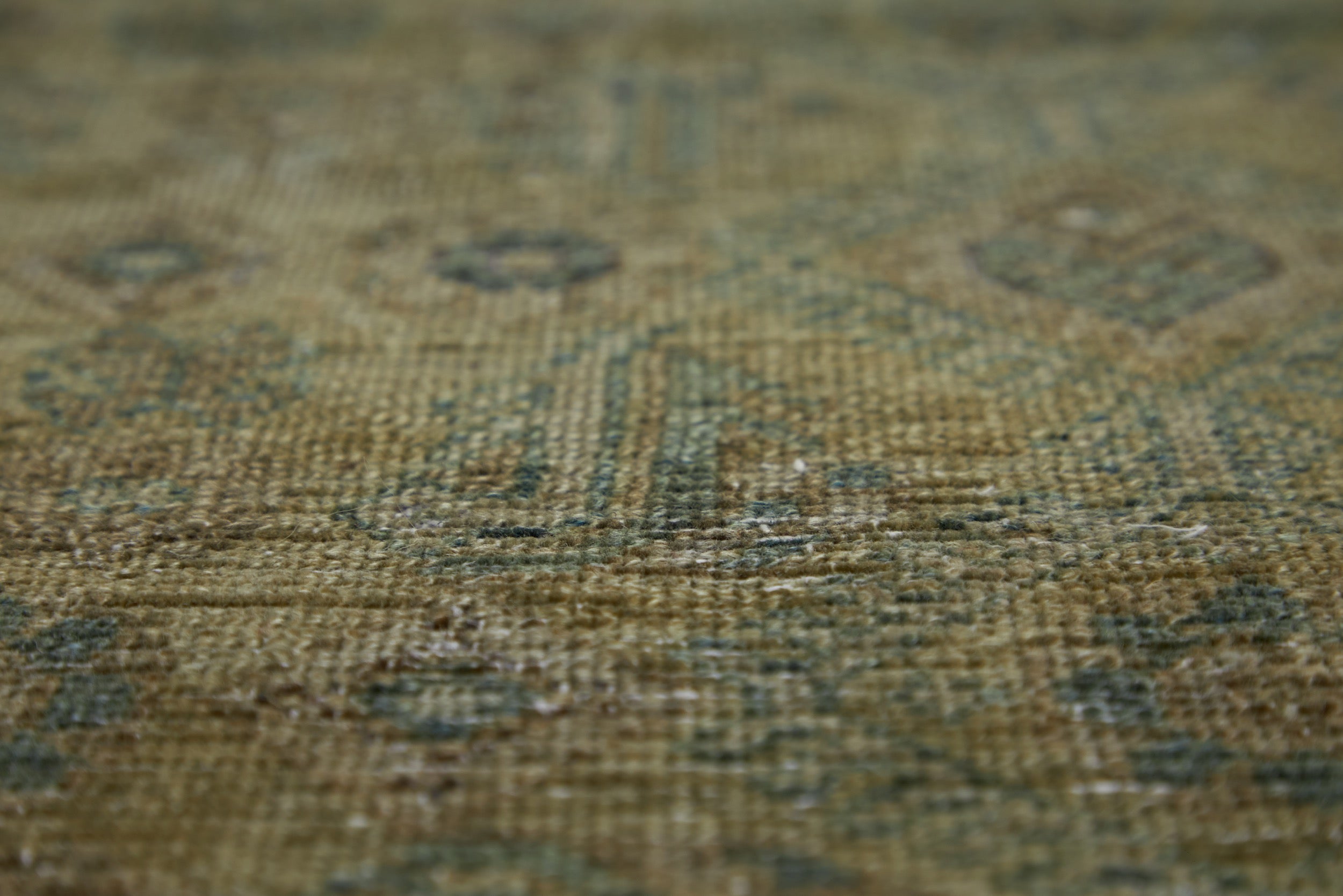 Yaarit - A Corridor of Craftsmanship | Kuden Rugs